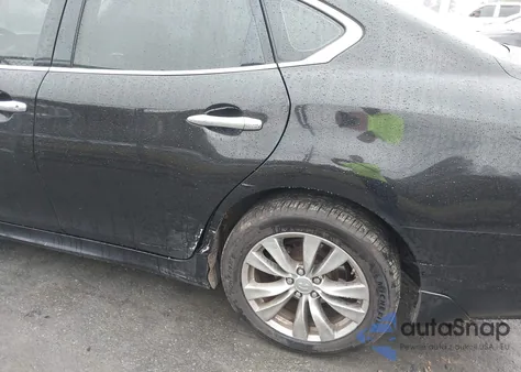 2012 Infiniti M37X z USA, uszkodzony, nr VIN JN1BY1AR5CM394146